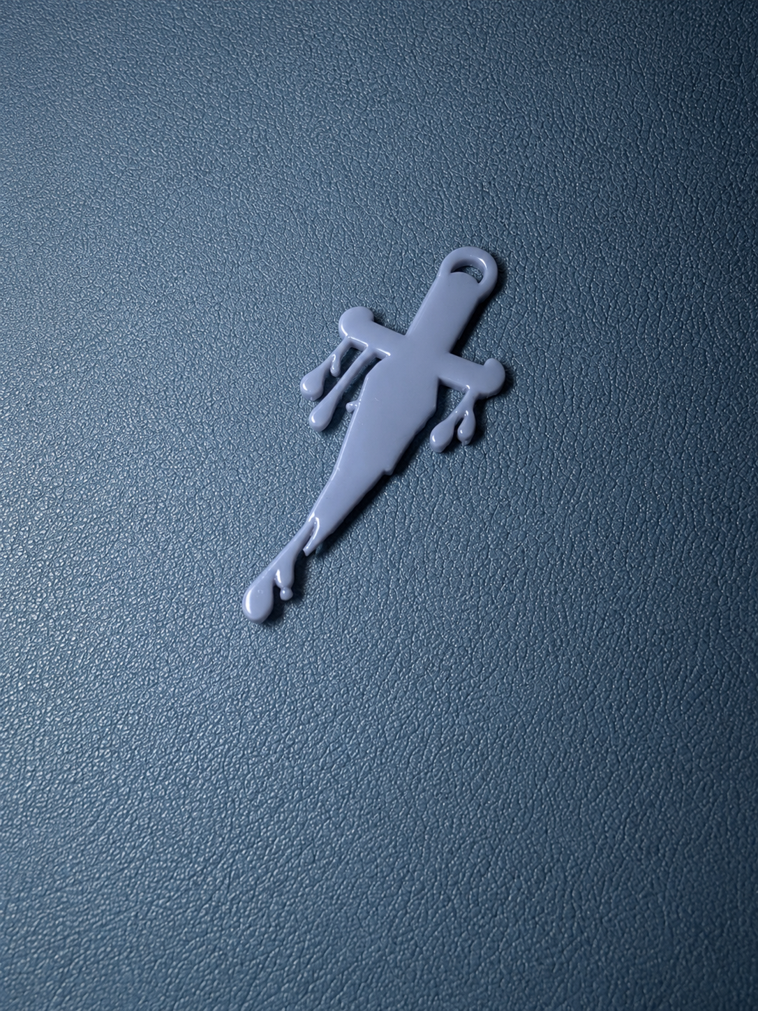 Spada Resina Drip Pendant