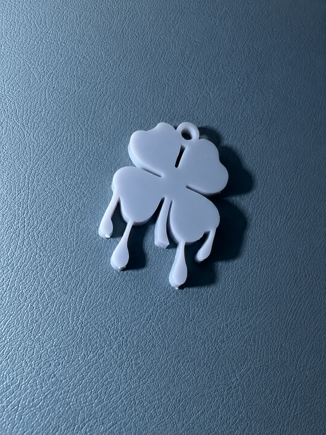 Quadrifoglio Resin Drip Pendant