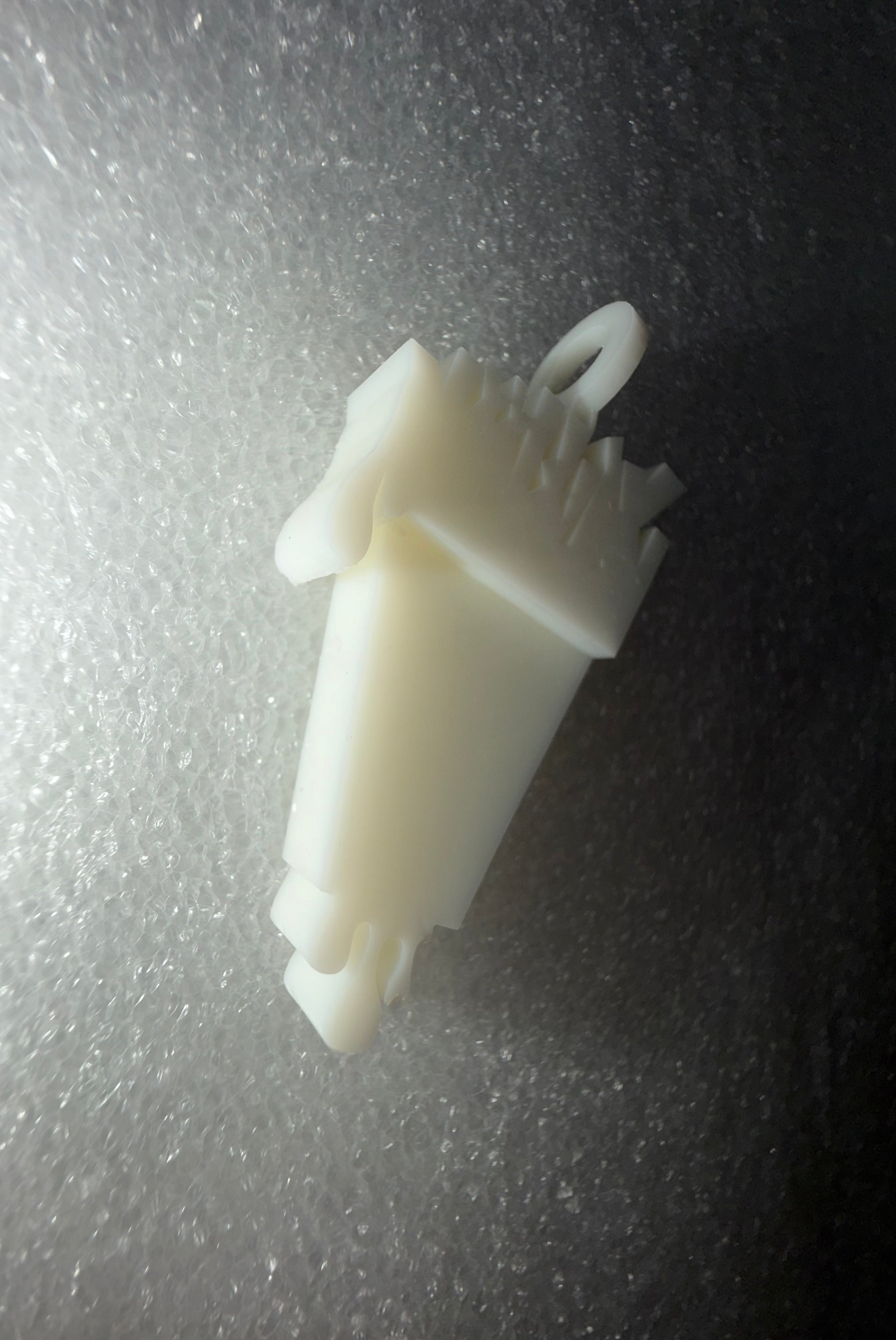 Patatine Drip Pendant