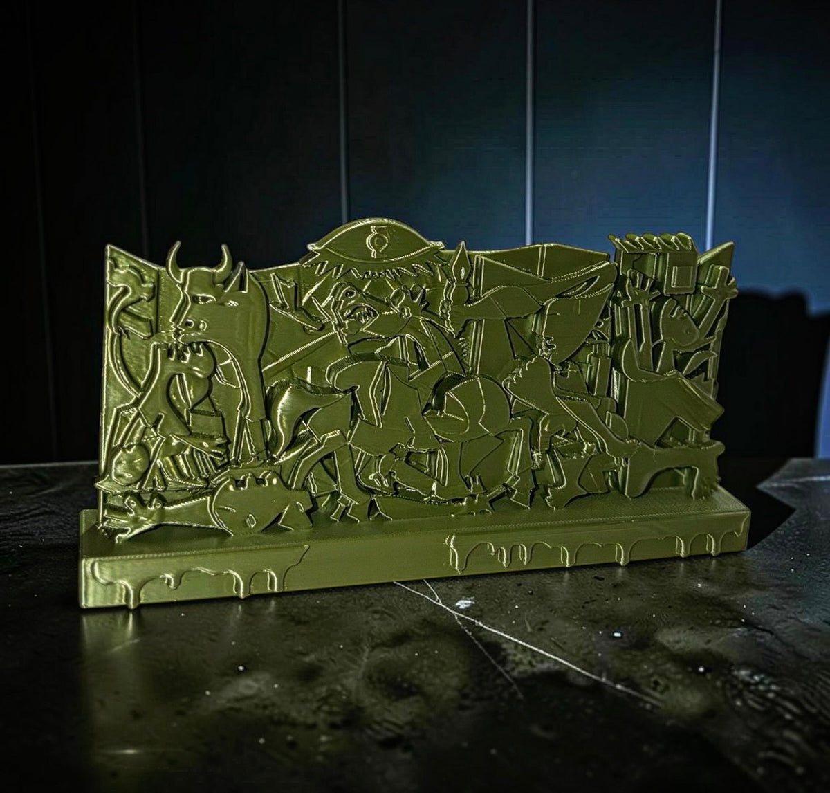 GREEN GUERNICA Scultura 3D - TN.01