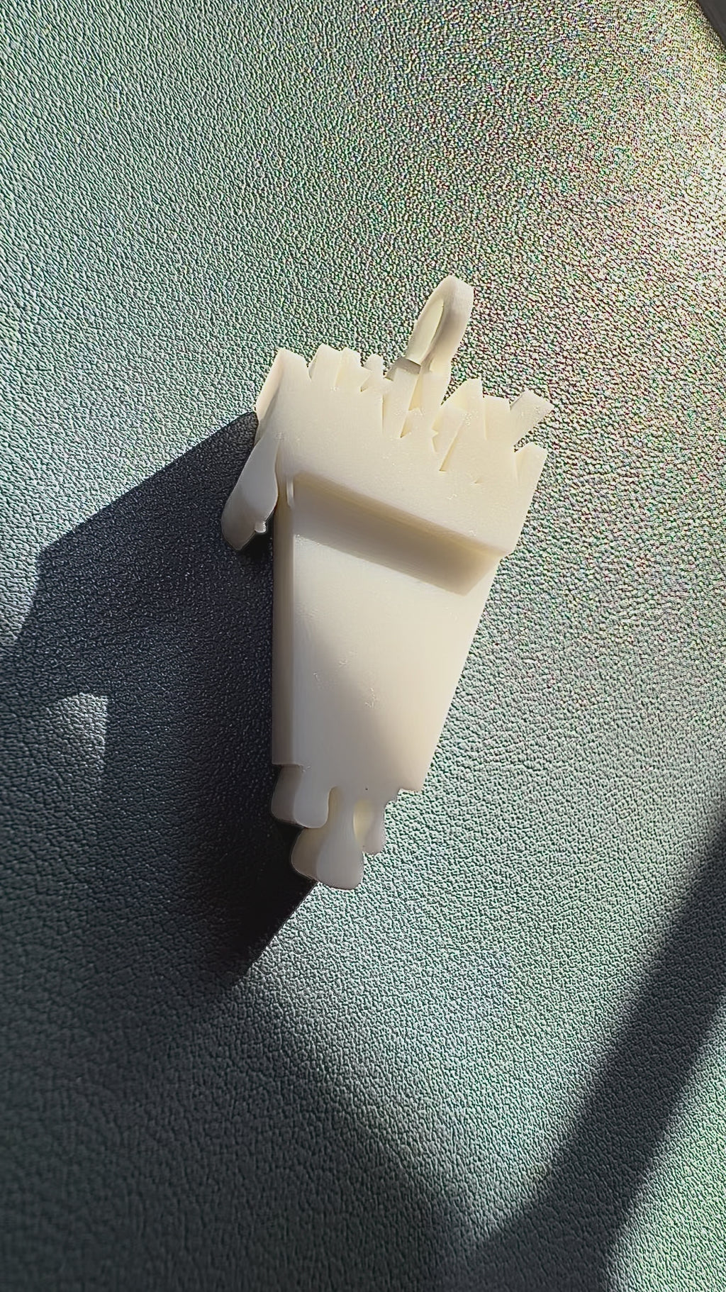 Patatine Drip Pendant